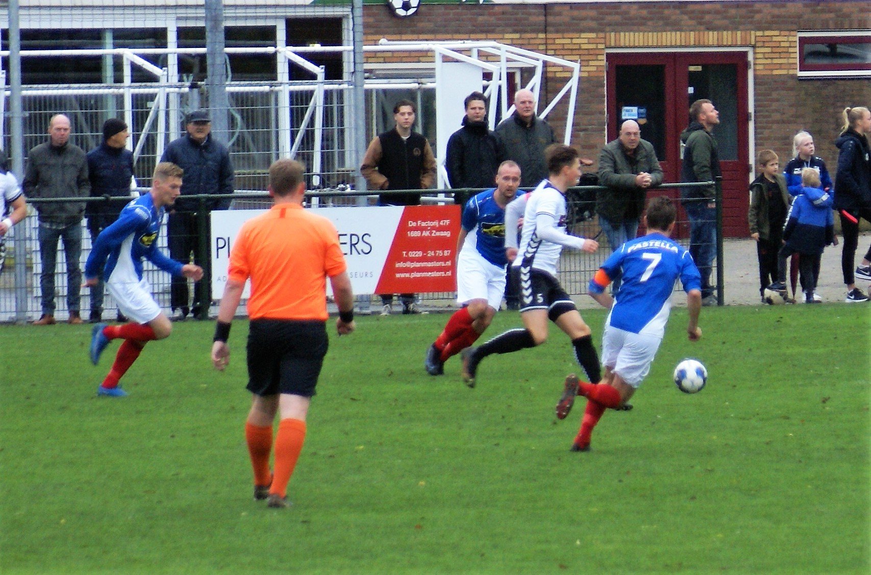 Buitenspeldoelpunt nekt Hauwert’65.